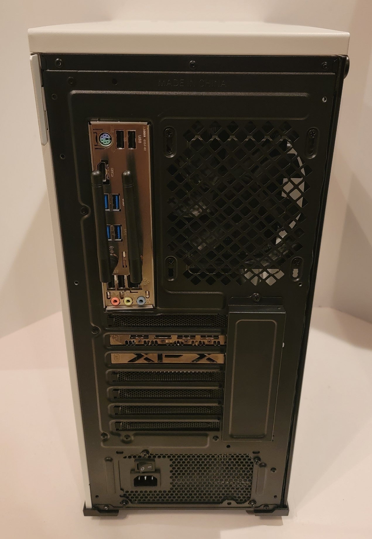 DEEPCOOL Gaming Build / AMD Ryzen 5 3rd Gen  / RX 5600 XT / Windows 10