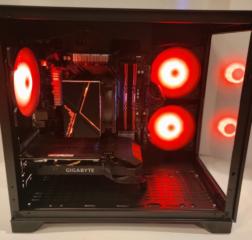 DIYPC Gaming Build / Ryzen 7-3700X / GTX 1660 Super / Windows 10