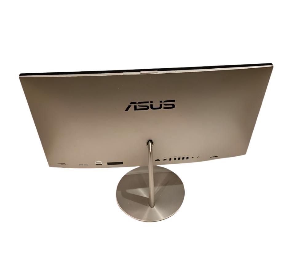 Asus Zen / i7-8750H / GTX 1050 / Windows 11