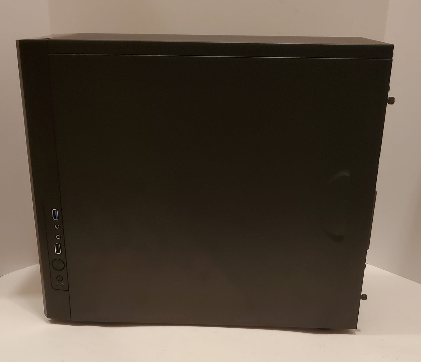 Fractal Design Gaming Build - Intel i3 9th Gen / GTX 1650