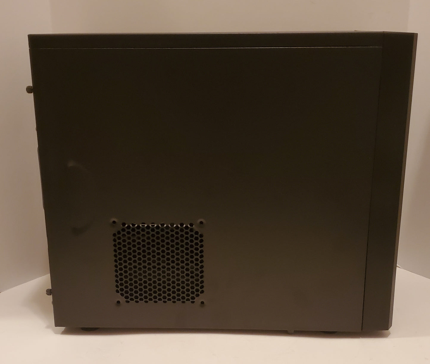 Fractal Design Gaming Build - Intel i3 9th Gen / GTX 1650