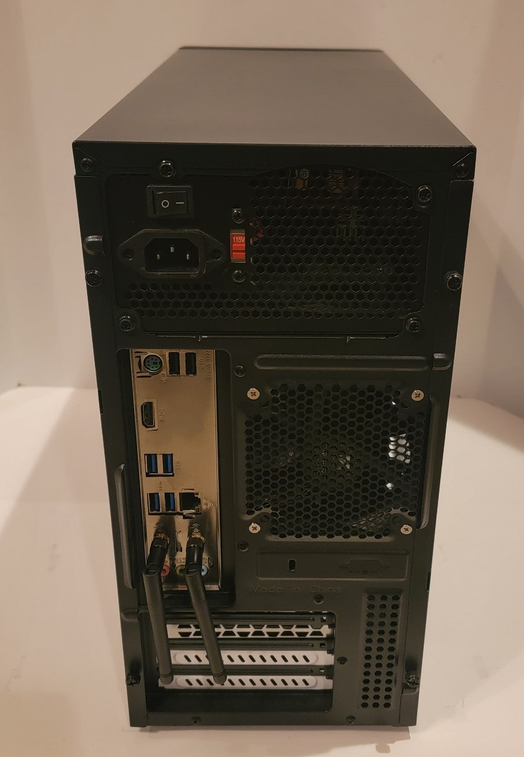 Fractal Design Gaming Build - Intel i3 9th Gen / GTX 1650