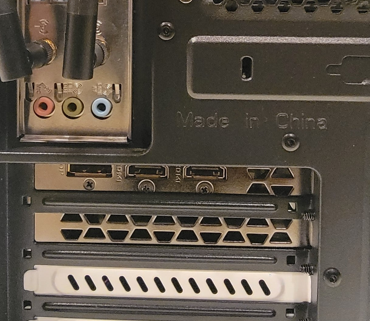 Fractal Design Gaming Build - Intel i3 9th Gen / GTX 1650