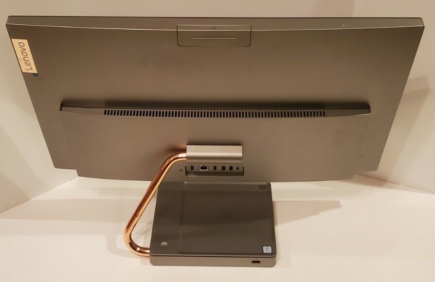 Lenovo IdeaCentre - All-in-one - Core i5 10th Gen / 12 GB Ram / 512 GB NVMe SSD