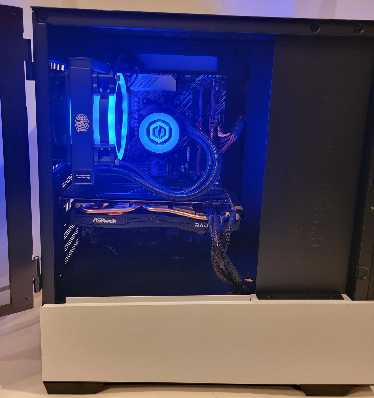 CyberPowerPC / AMD Ryzen 7 5700G / RX 6700 XT / Windows 11