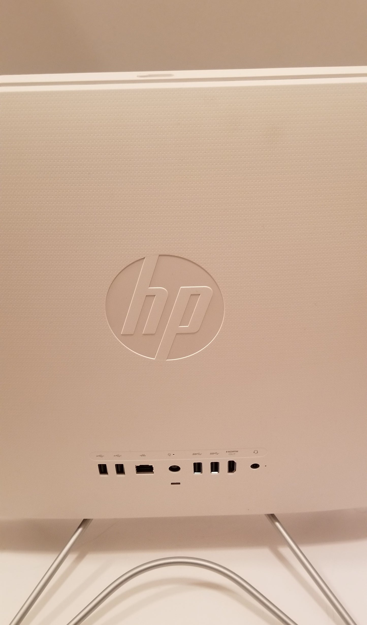 HP 22-c0063w AIO 21.5" FHD Celeron G4900T - Rekes Sales