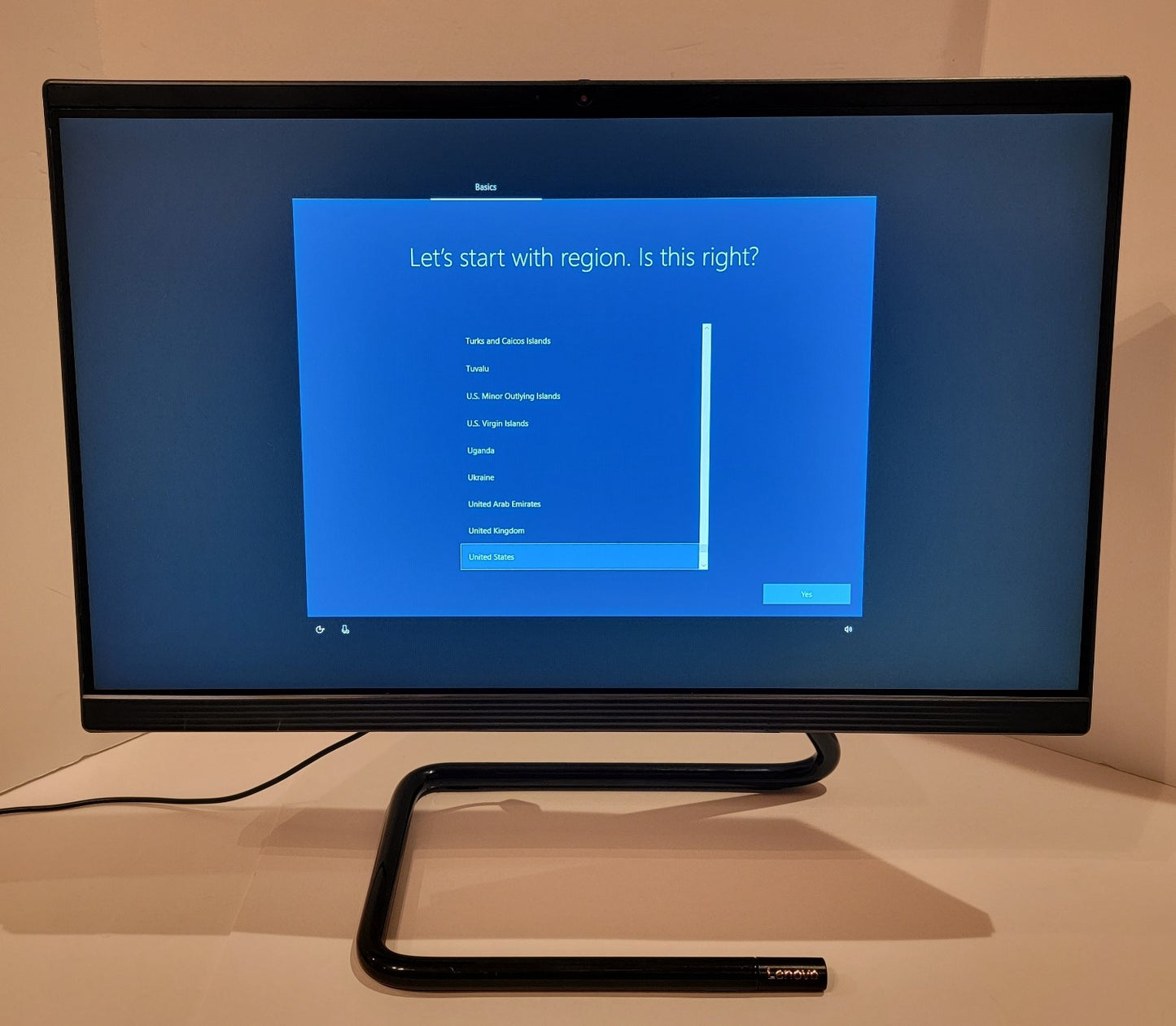 Lenovo IdeaCentre A340 / Intel Pentium / Windows 10