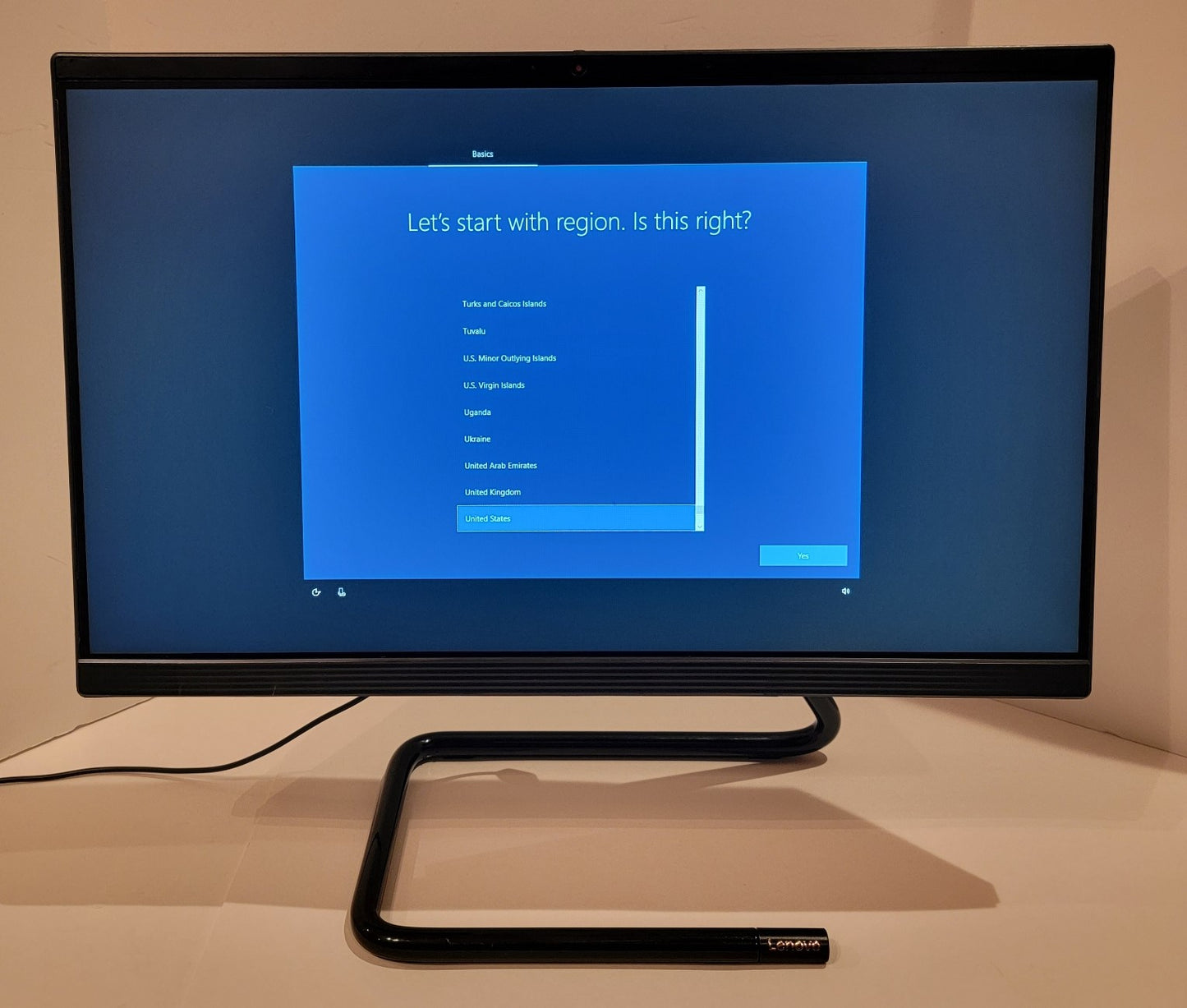 Lenovo IdeaCentre A340 / Intel Pentium / Windows 10