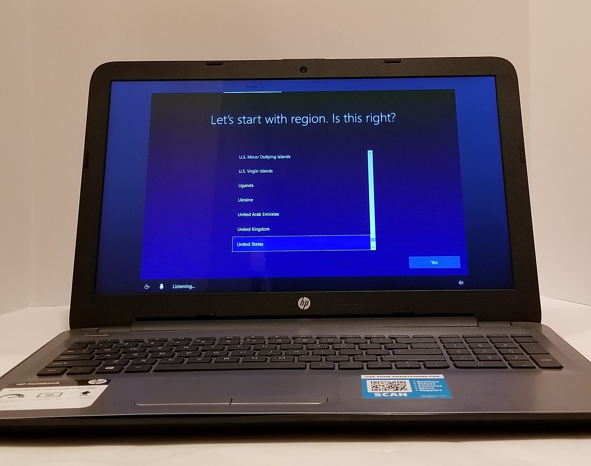 HP Notebook - AMD A10-9600P / Windows 10 Home - Rekes Sales