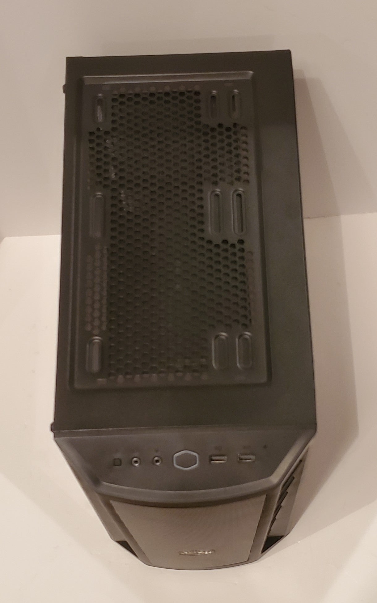 Cooler Master Gaming Build AMD Ryzen 5 3600 / GTX 1070