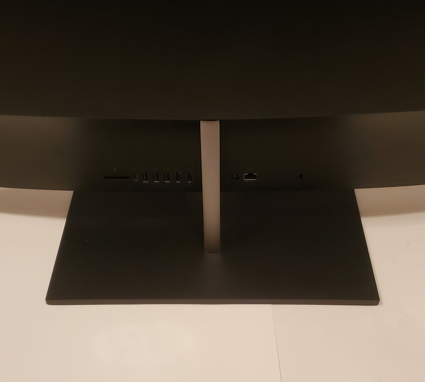 HP Pavilion 27 Intel Core i7-10700T
