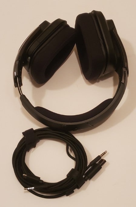 Logitech G635 7.1 Surround Sound Lightsync Gaming Headset - Rekes Sales