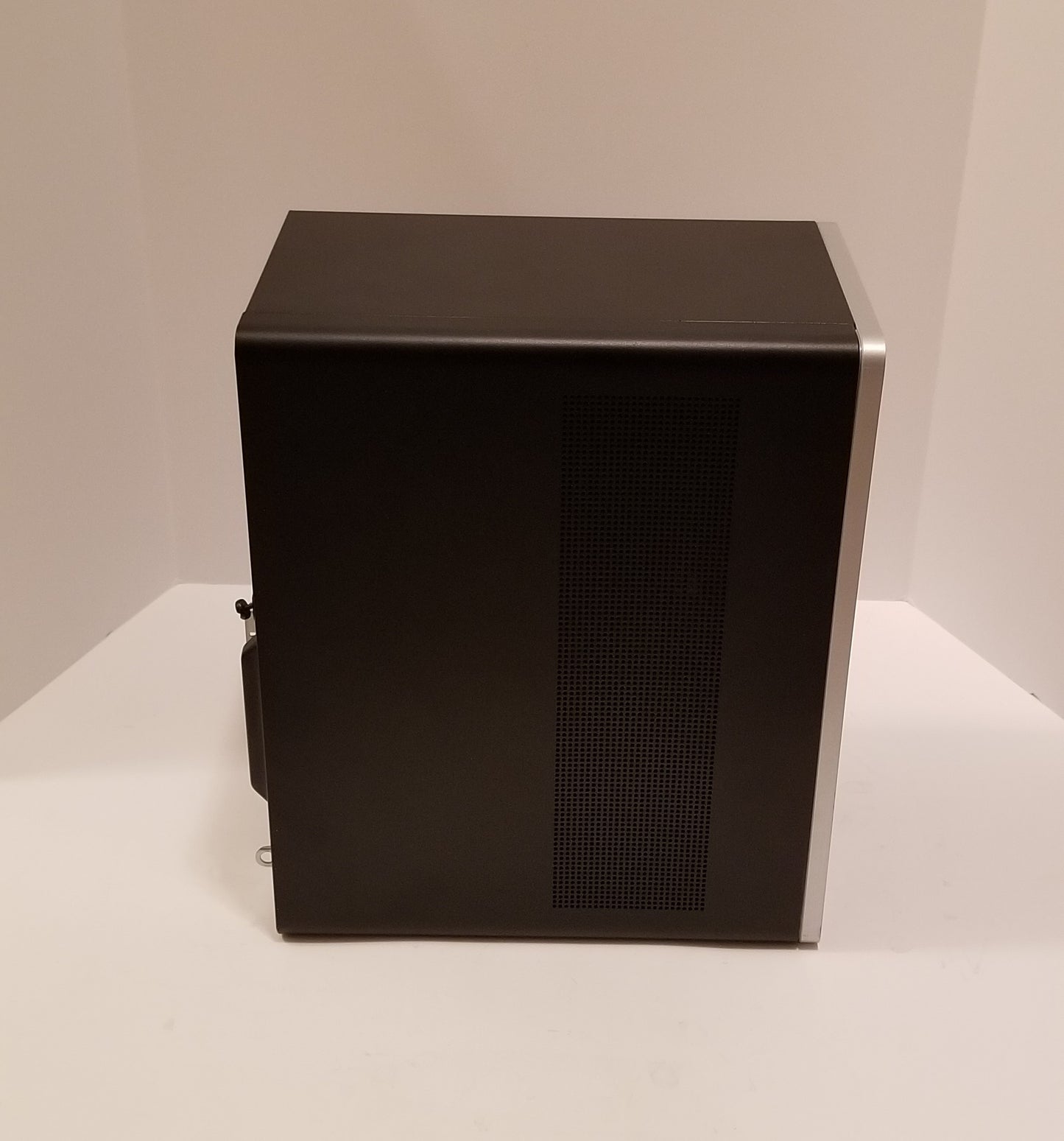 HP Pavilion 590-p0053w Intel i5