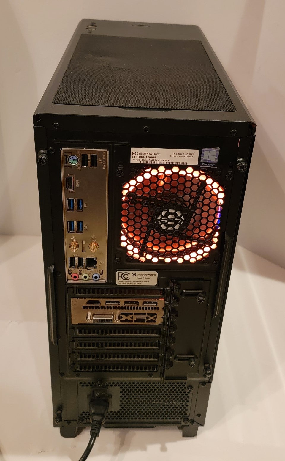 CyberPowerPC - Gamer Master Gaming Desktop - AMD Ryzen 5 3600  / AMD Radeon RX 580